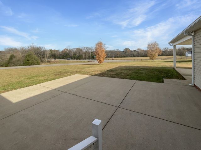 3124 Rich Dr, Lewisburg, TN 37091