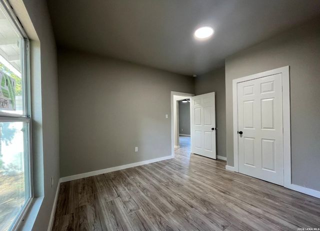 146 Isabel, San Antonio, TX 78210