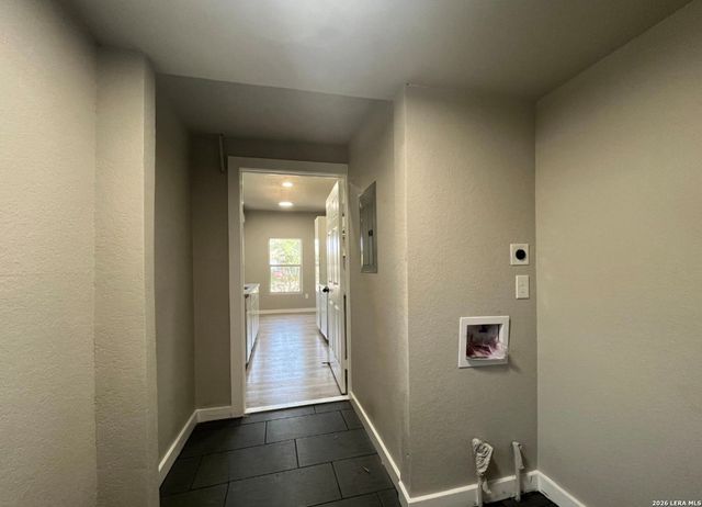 146 Isabel, San Antonio, TX 78210