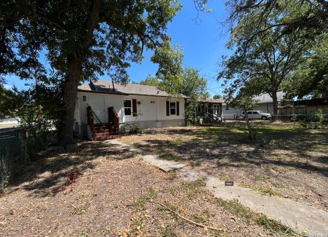 146 Isabel, San Antonio, TX 78210