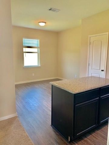 5936 Garnet Hill Lane, Fort Worth, TX 76179