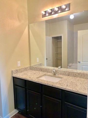 5936 Garnet Hill Lane, Fort Worth, TX 76179