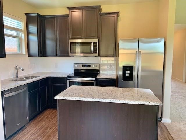 5936 Garnet Hill Lane, Fort Worth, TX 76179