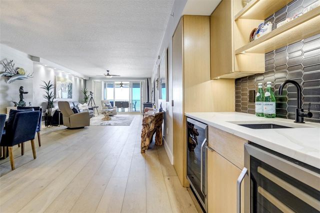 1370 GULF BOULEVARD 403, Clearwater Beach, FL 33767