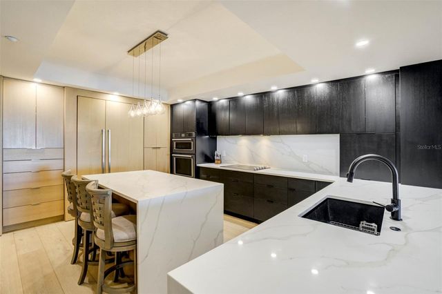 1370 GULF BOULEVARD 403, Clearwater Beach, FL 33767