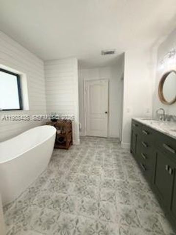 18163 SW 149th Pl, Miami, FL 33187