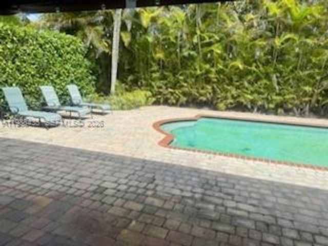 18163 SW 149th Pl, Miami, FL 33187