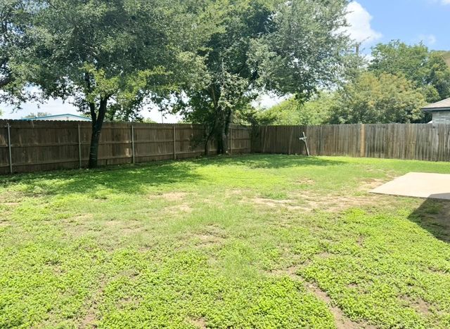 1306 Meadow CV, Elgin, TX 78621
