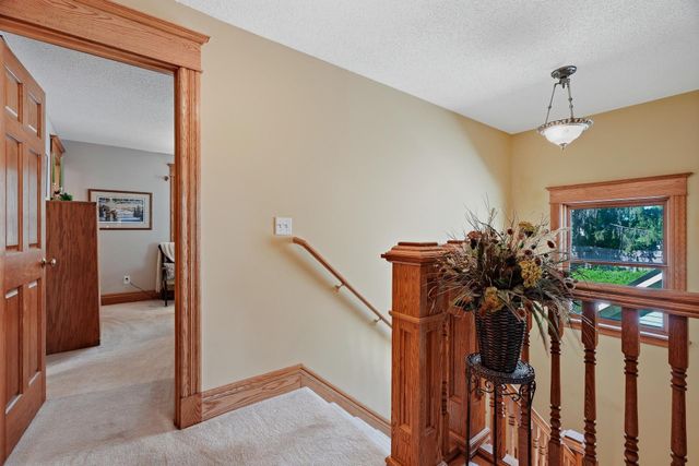 1402 4th Street N, Stillwater, MN 55082