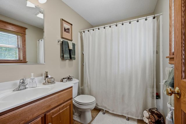 1402 4th Street N, Stillwater, MN 55082