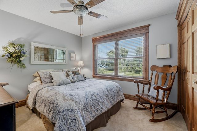 1402 4th Street N, Stillwater, MN 55082