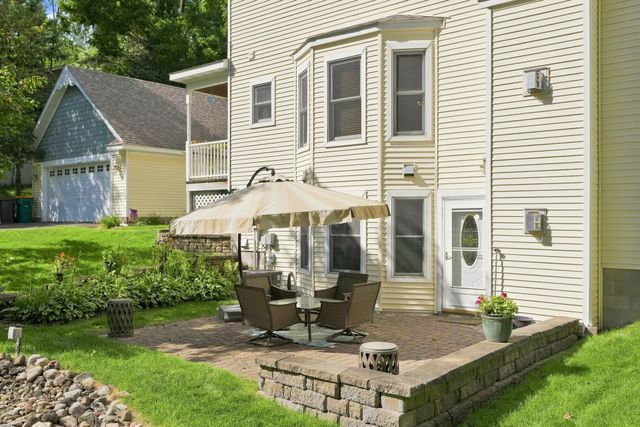 1402 4th Street N, Stillwater, MN 55082
