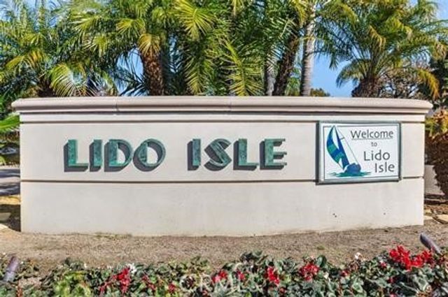 106 Via Cordova, Newport Beach, CA 92663