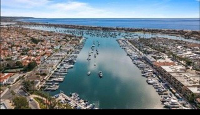 106 Via Cordova, Newport Beach, CA 92663