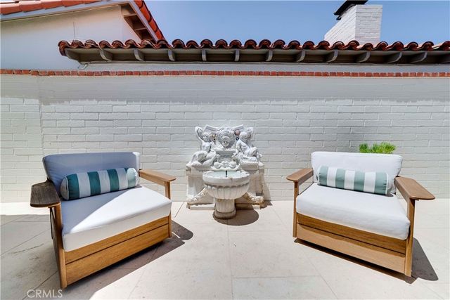 106 Via Cordova, Newport Beach, CA 92663