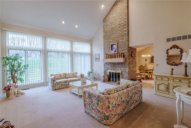 7 Doral Court, Pittsford, NY 14534