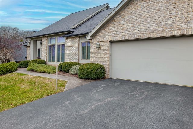 7 Doral Court, Pittsford, NY 14534