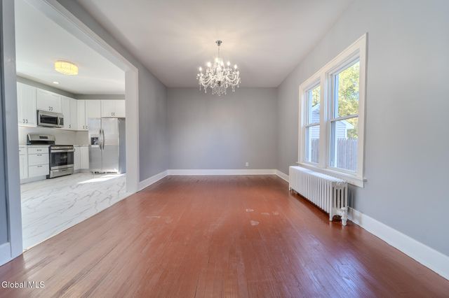 28 Everett Road, Colonie, NY 12205