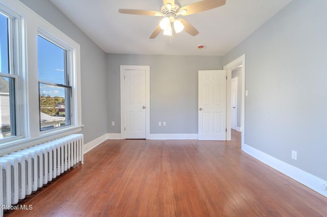 28 Everett Road, Colonie, NY 12205