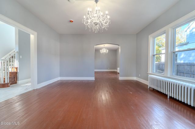 28 Everett Road, Colonie, NY 12205