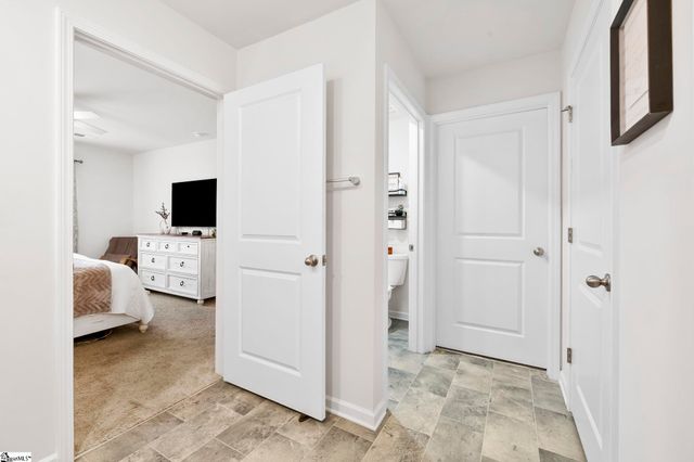 315 Ashwood Way, Easley, SC 29640