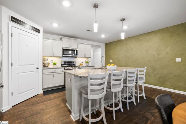 315 Ashwood Way, Easley, SC 29640