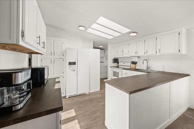 16104 W Everglade Ln, Cheney, WA 99004