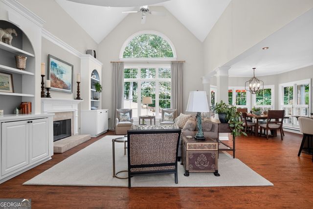 4240 Berkeley View Drive, Berkeley Lake, GA 30096
