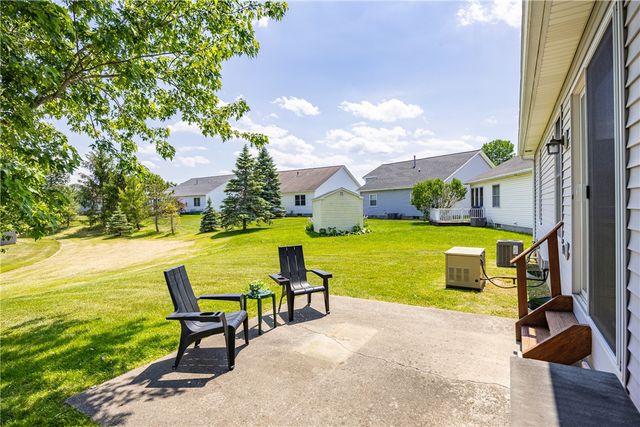 1496 Woodsview Way, Macedon, NY 14502