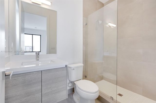 16492 S Botaniko Dr S, Weston, FL 33326