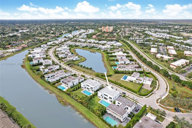 16492 S Botaniko Dr S, Weston, FL 33326