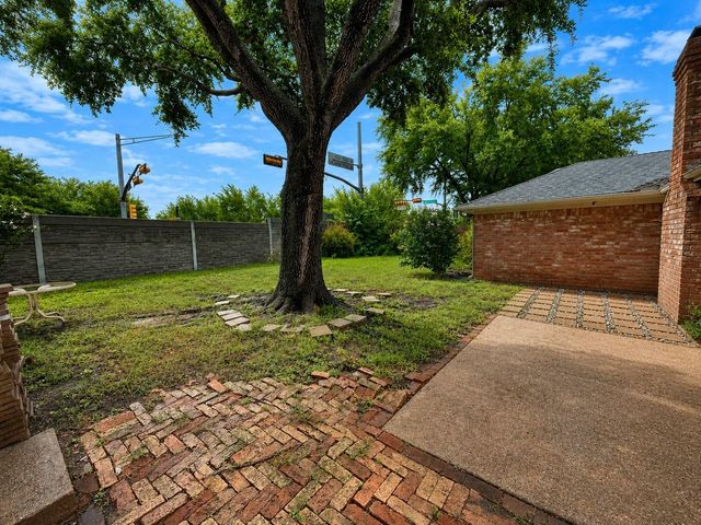16122 Alta Mesa Drive, Houston, TX 77083