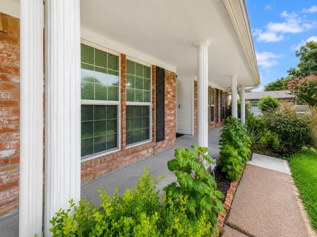 16122 Alta Mesa Drive, Houston, TX 77083