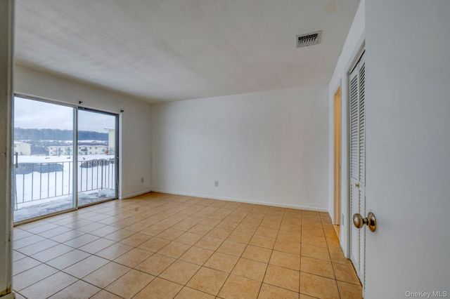 276 Temple Hill Road 2513, New Windsor, NY 12553