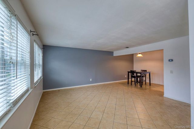 276 Temple Hill Road 2513, New Windsor, NY 12553