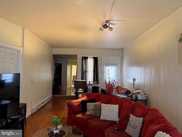 536 S 6TH ST, Reading, PA 19602