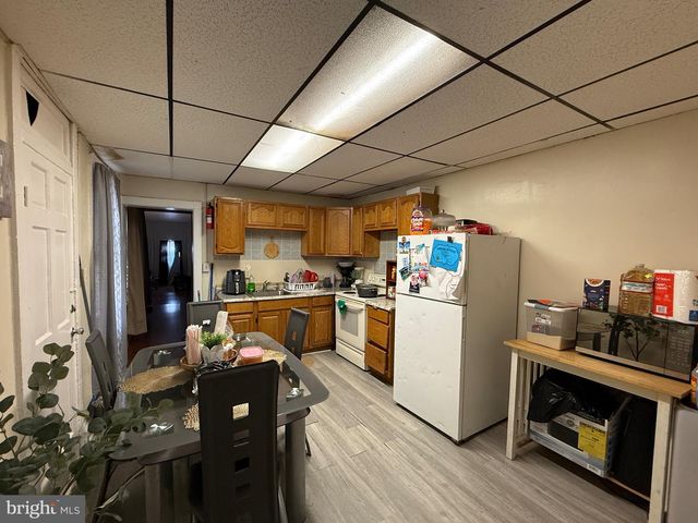 536 S 6TH ST, Reading, PA 19602