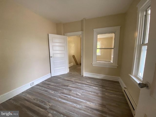 536 S 6TH ST, Reading, PA 19602