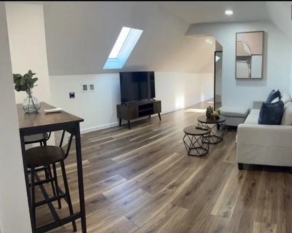23 W 5th Street 3, Lowell, MA 01850