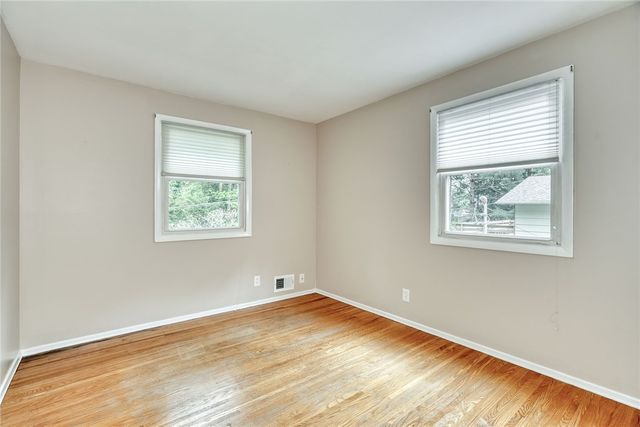 160 Courtly Circle, Greece, NY 14615