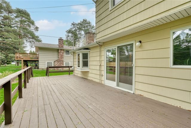 160 Courtly Circle, Greece, NY 14615