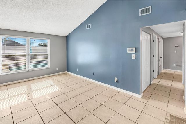 101 VALLEY DRIVE, Brandon, FL 33510