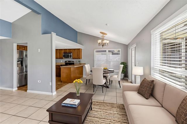 101 VALLEY DRIVE, Brandon, FL 33510