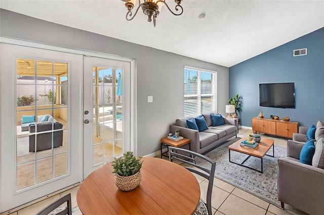 101 VALLEY DRIVE, Brandon, FL 33510