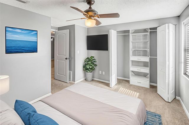 101 VALLEY DRIVE, Brandon, FL 33510