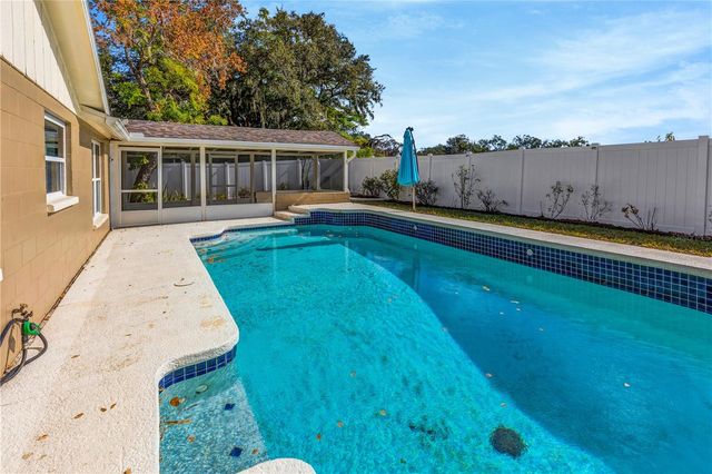 101 VALLEY DRIVE, Brandon, FL 33510