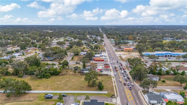 101 VALLEY DRIVE, Brandon, FL 33510