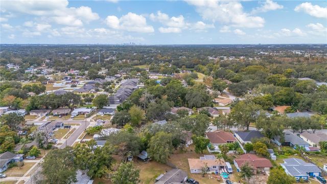 101 VALLEY DRIVE, Brandon, FL 33510