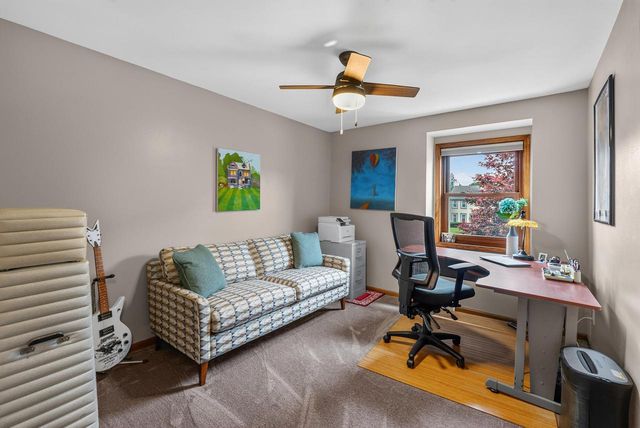 W144N4871 Stone DRIVE, Menomonee Falls, WI 53051