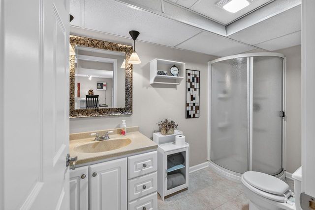 W144N4871 Stone DRIVE, Menomonee Falls, WI 53051